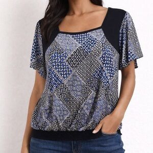 Sixteen Stretch Short Sleeve Elastic Waist Shirt